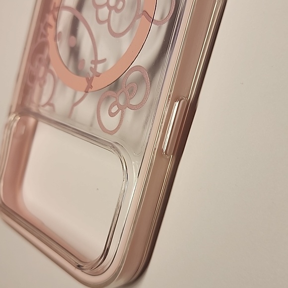 Brand new Apple IPhone 17 Pro Max Hello Kitty  Silicone Phone case - Picture 6 of 7